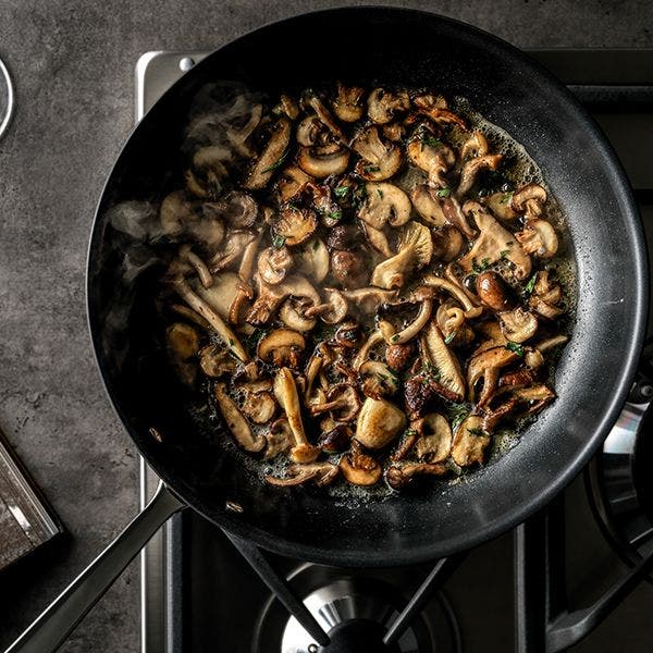 Stellar Eclipse 28cm Non-Stick Frying Pan