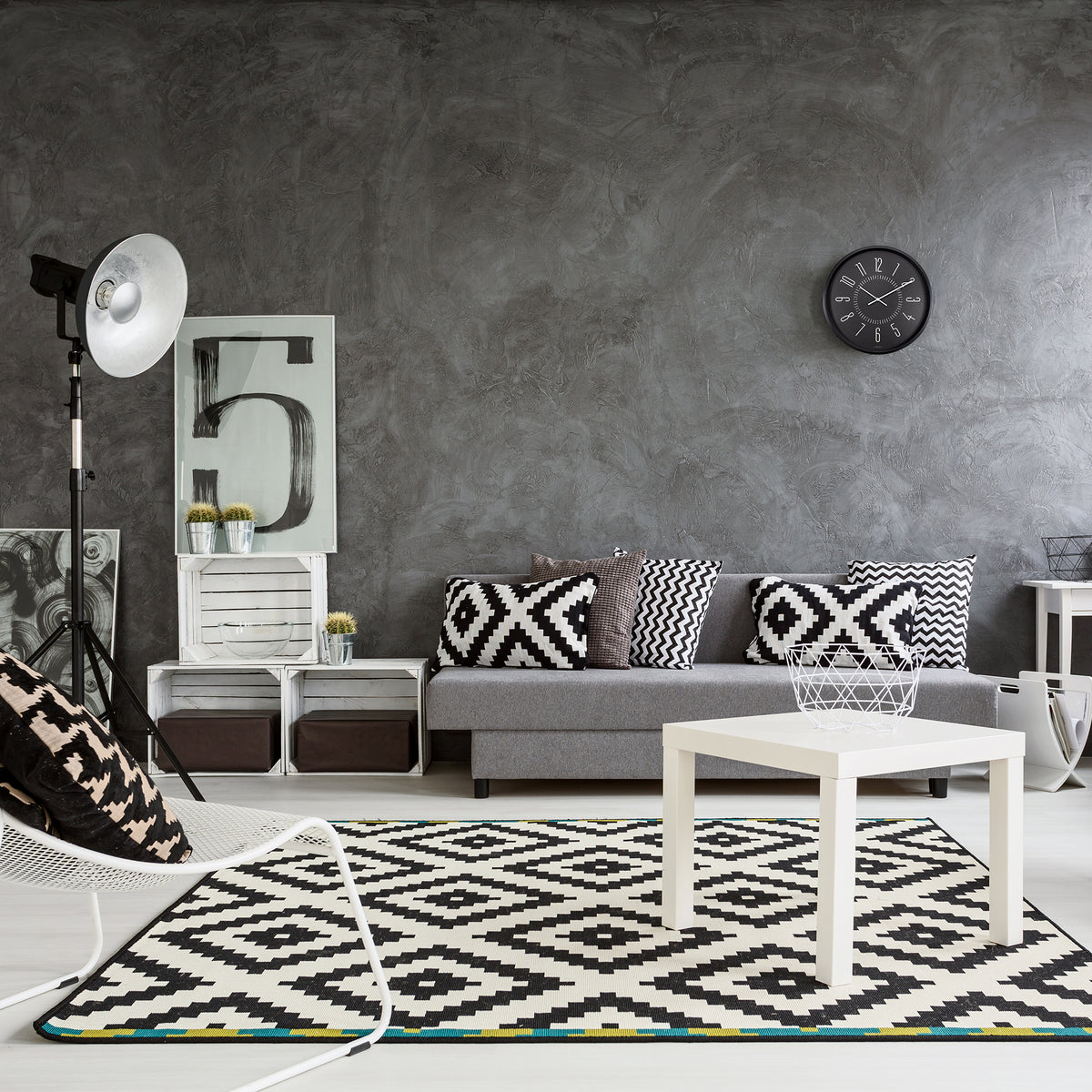 Wall Clock - Glow in the dark - Black - 35cm - Silent - Luminous - NeXtime